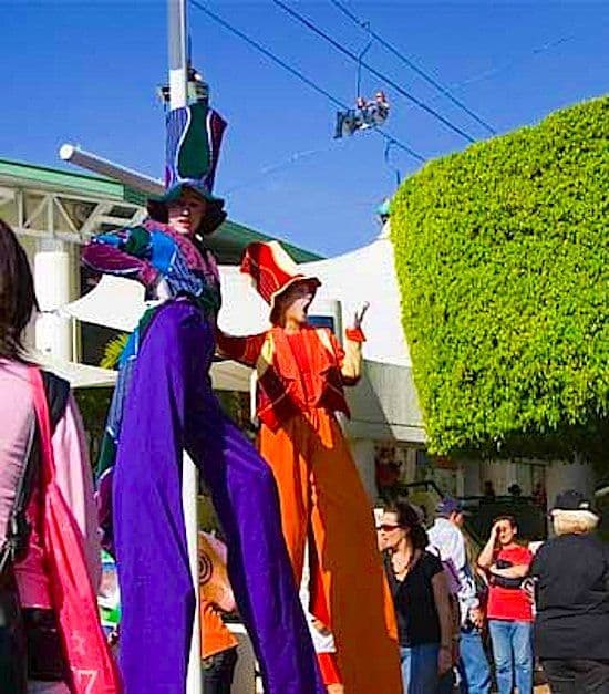Brisbane Stilt walkers