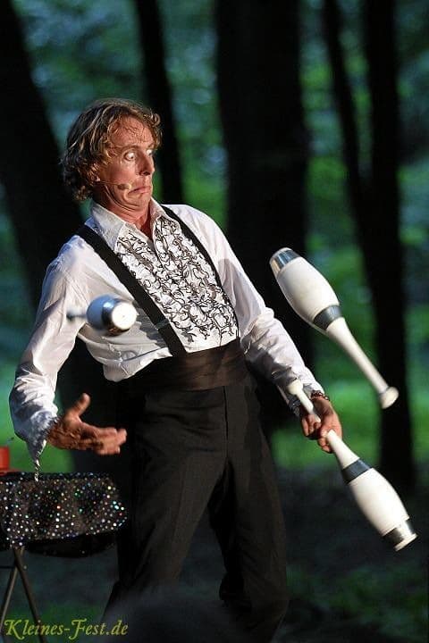 Great Dave – Juggler
