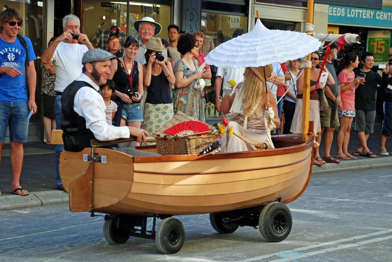 The Dreamboat – Roving Boat