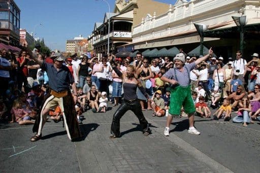 Scott & Beck – Street Performers