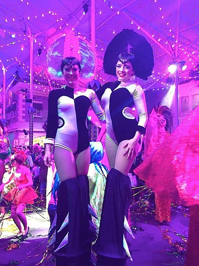 Brisbane Stilt walkers