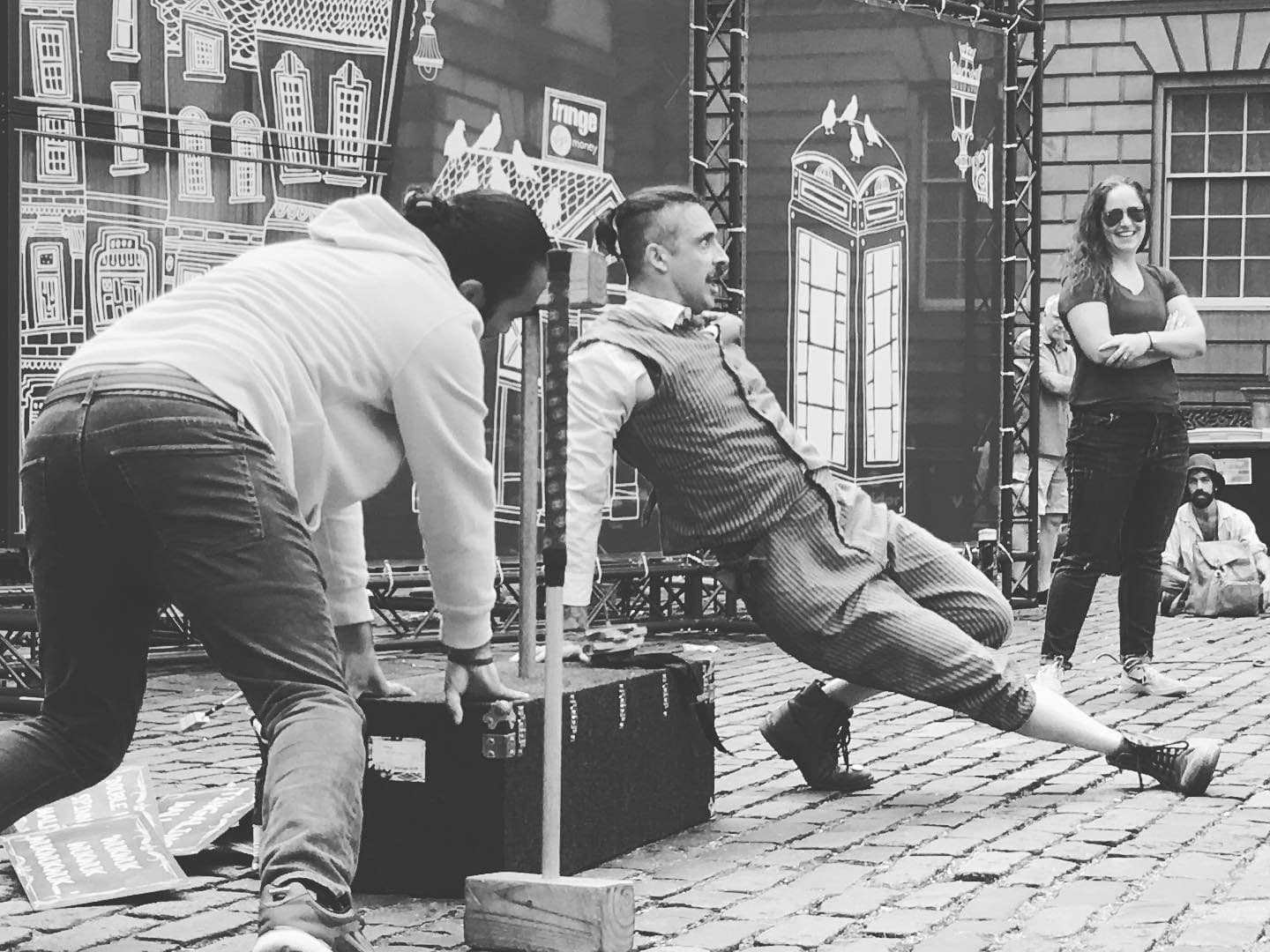 Juggling Mallet Show