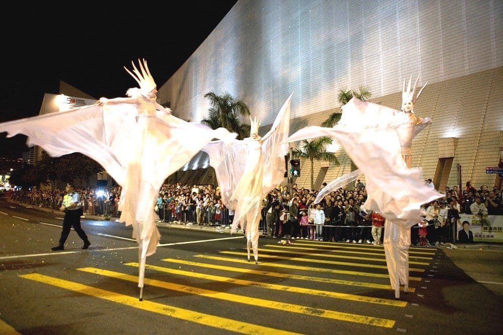 Themed Stiltwalkers