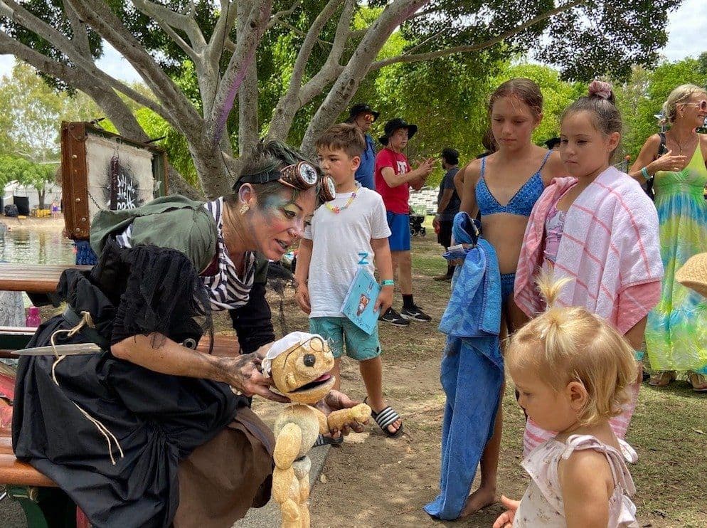 Pop up Puppet Show