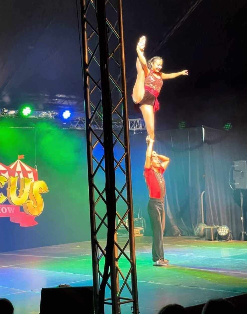 Acrobatic Duo