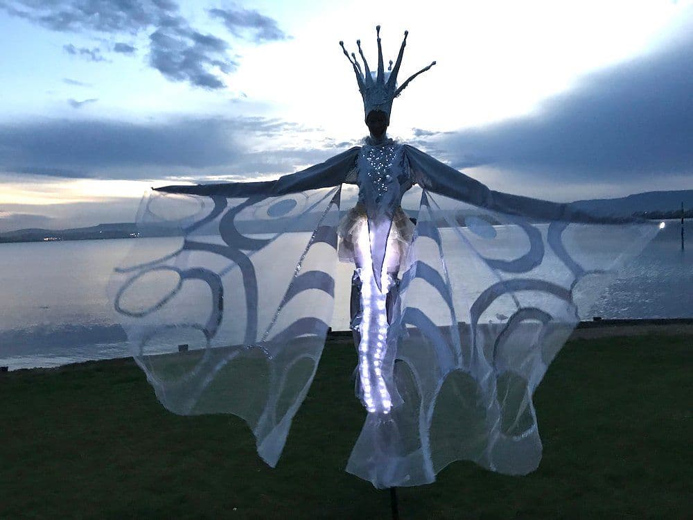 Golden Blossoms & Silver Butterflies – Stilts