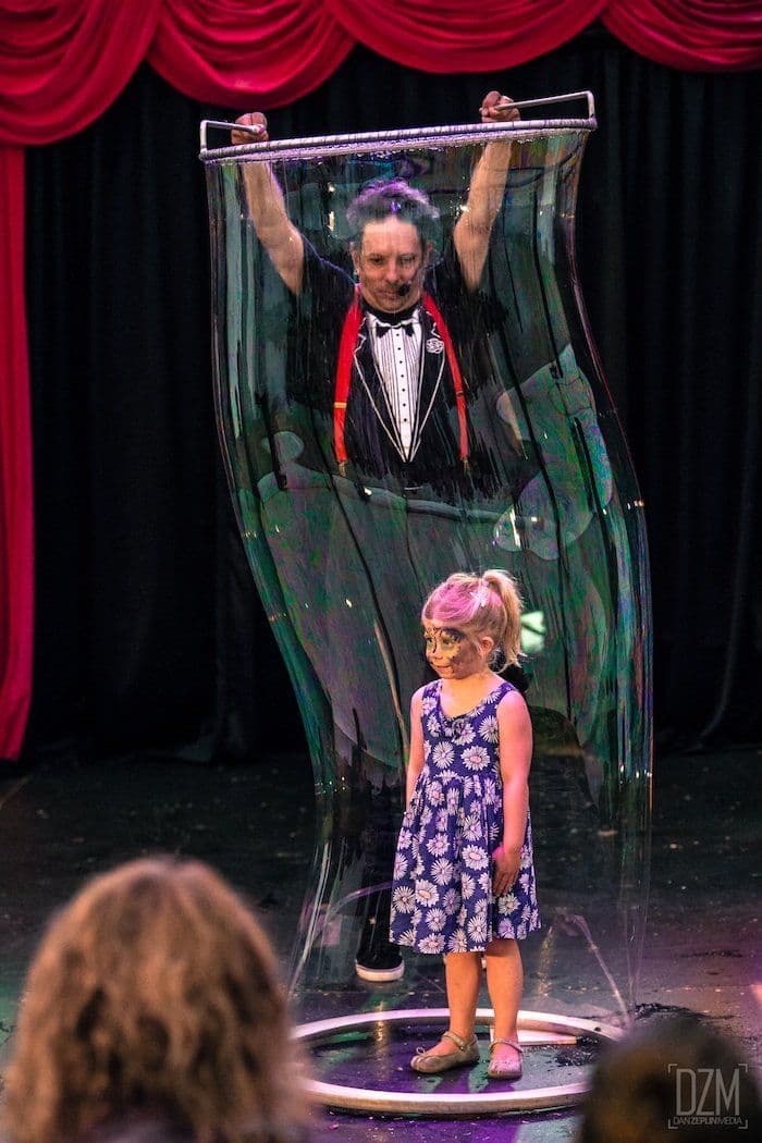 Bubble Show or Roving!