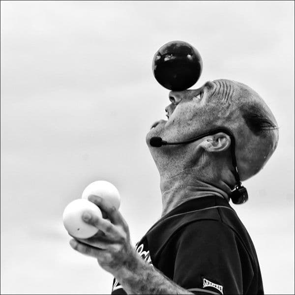 World Class Juggler/Comedy/Circus