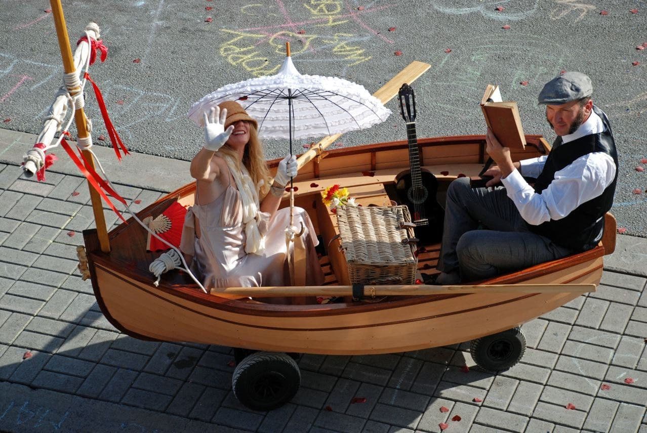 The Dreamboat – Roving Boat