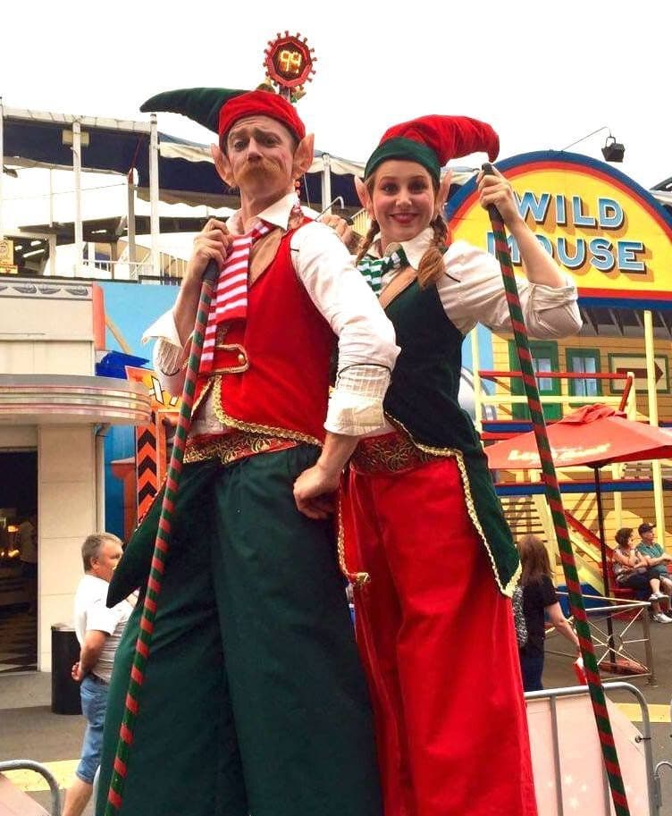 Comedy Circus Christmas Elves