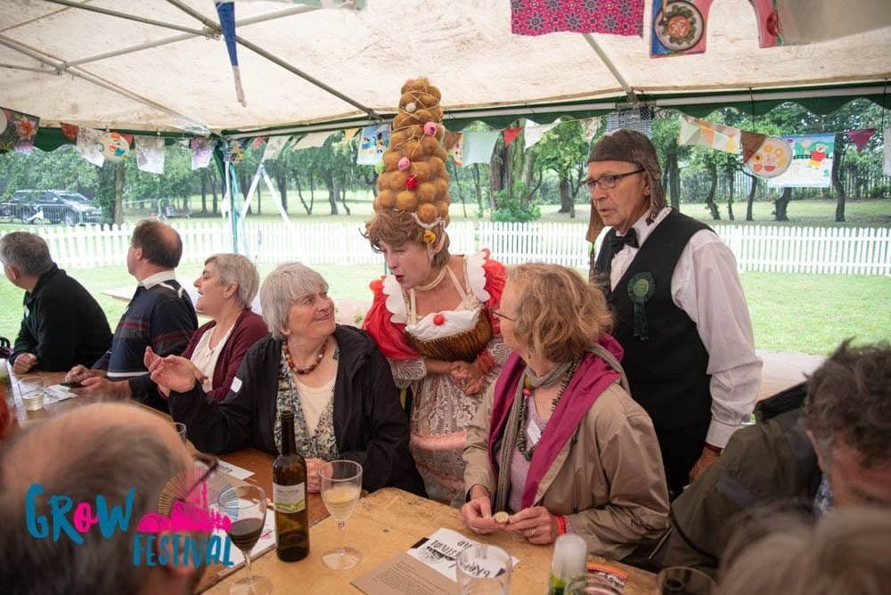 Madame Bonbon & Nobby