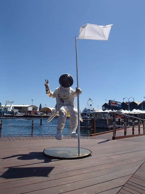 Floating Astronaut – high tech!