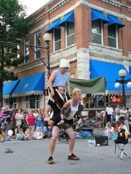 Scott & Beck – Street Performers
