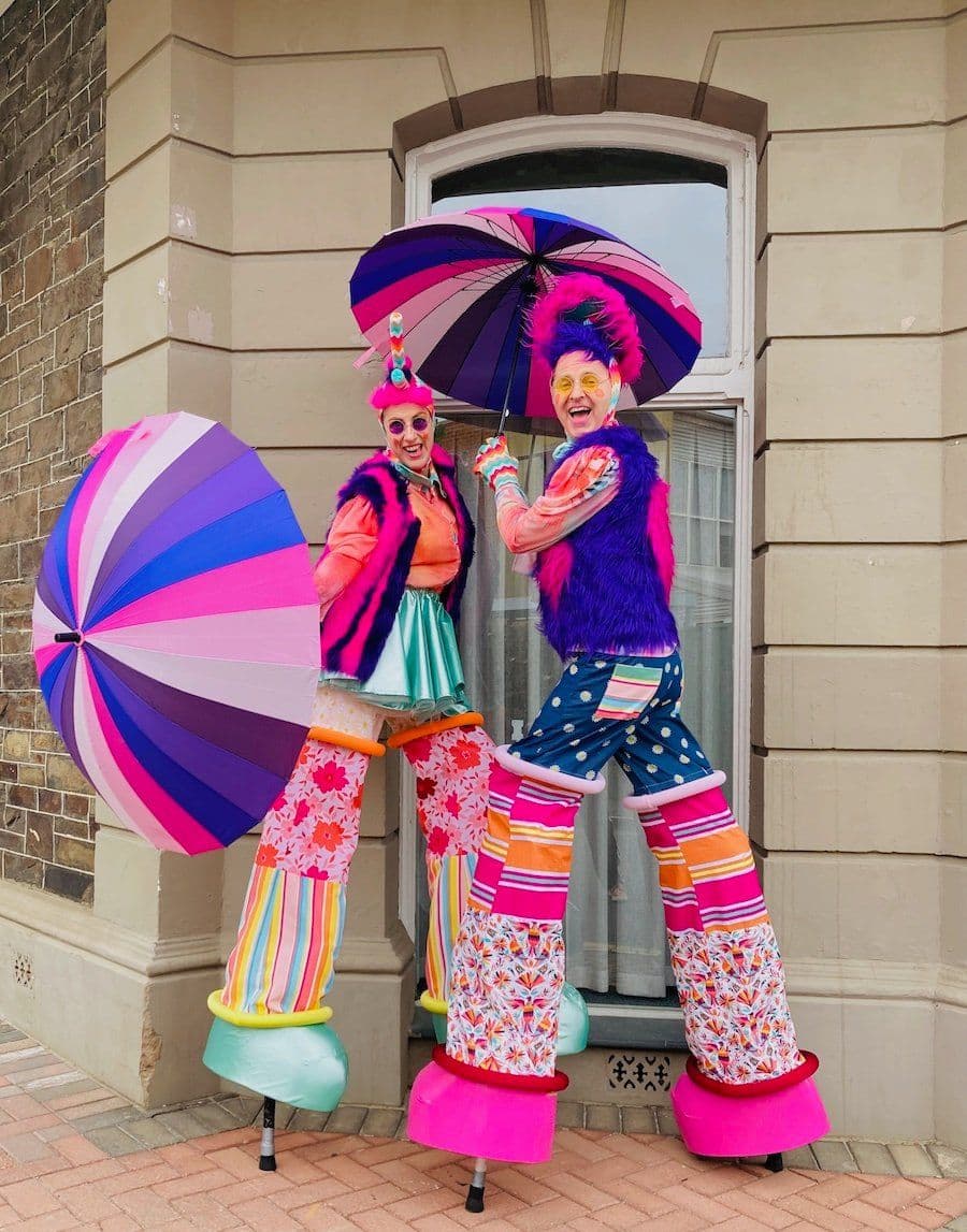 Funkies – stilts & unicycles
