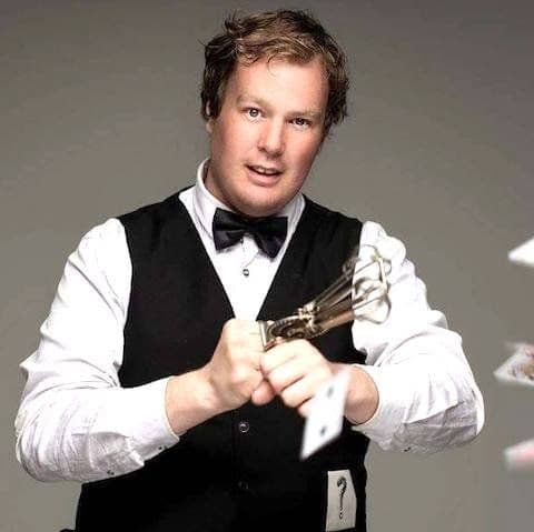 Comedy, Magician, Balloons