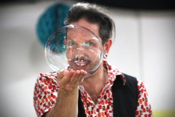 Bubble Show or Roving!